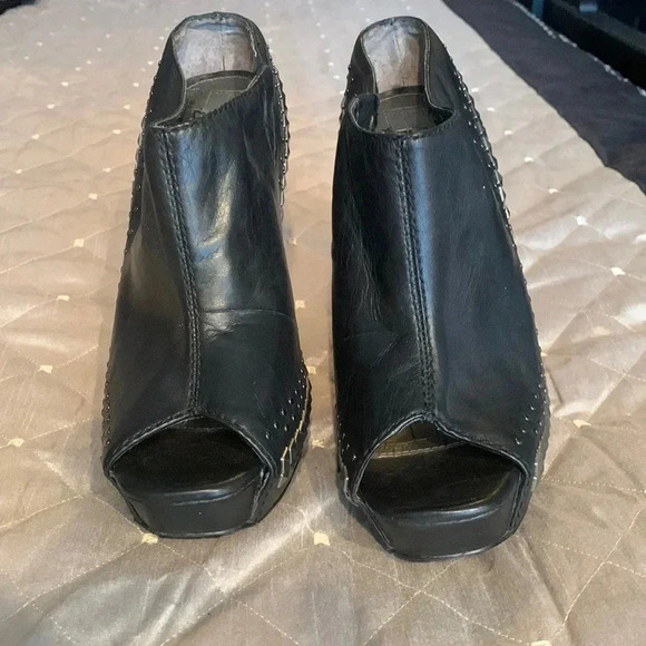 Sam Edelman Black wedge woman’s shoe - Picture 1 of 5